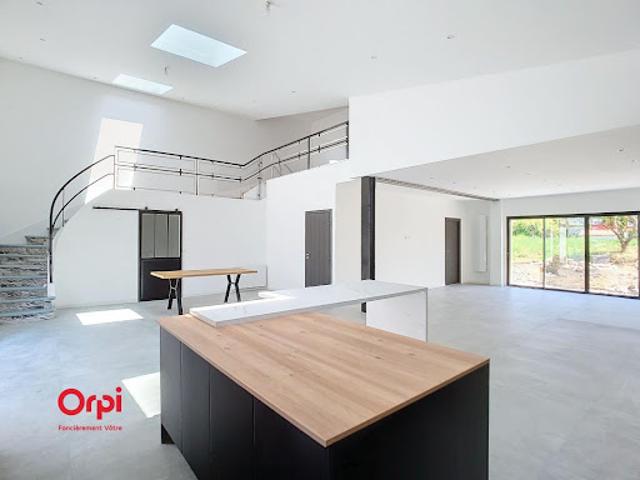 Location Maison 5 pièces 171 m2 Saint Fiacre sur Maine