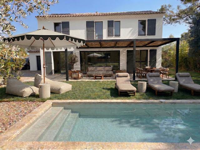 Location Maison 5 pièces 173 m2 Aix en Provence