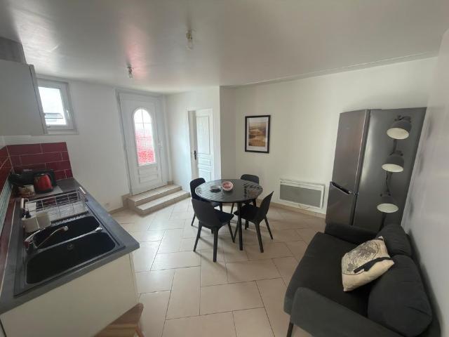 Location Maison 5 pièces 75m² AMIENS 80000