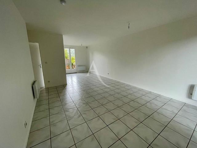 Location Maison 5 pièces 77m²