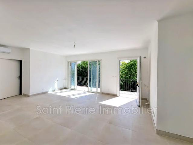 Location Maison 5 pièces 79.42 m2 Cagnes sur Mer
