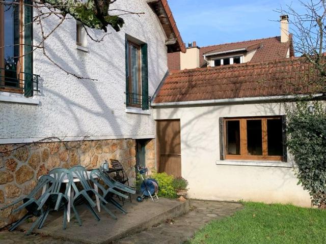 Location Maison 5 pièces 80m² JOUY EN JOSAS 78350