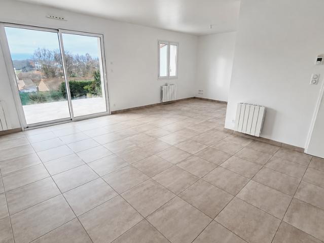 Location Maison 5 pièces 83m² LA ROCHE SUR YON 85000