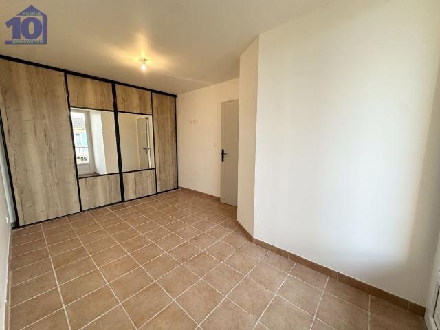 Location Maison 5 pièces 83m² VALRAS PLAGE 34350