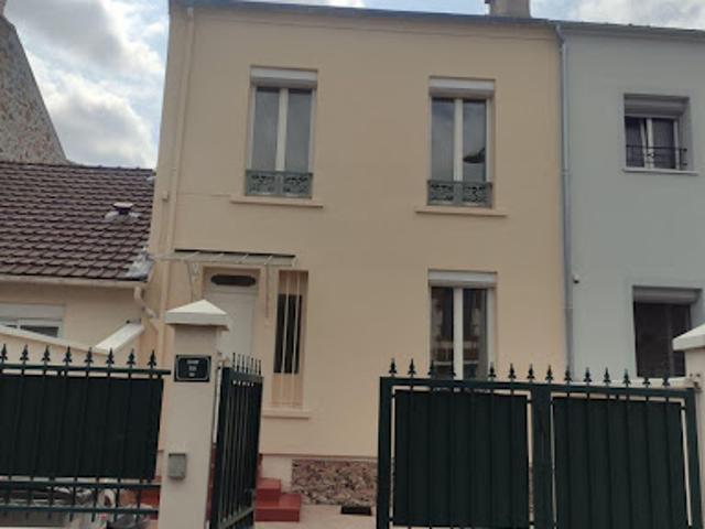 Location Maison 5 pièces 87 m2 Nanterre