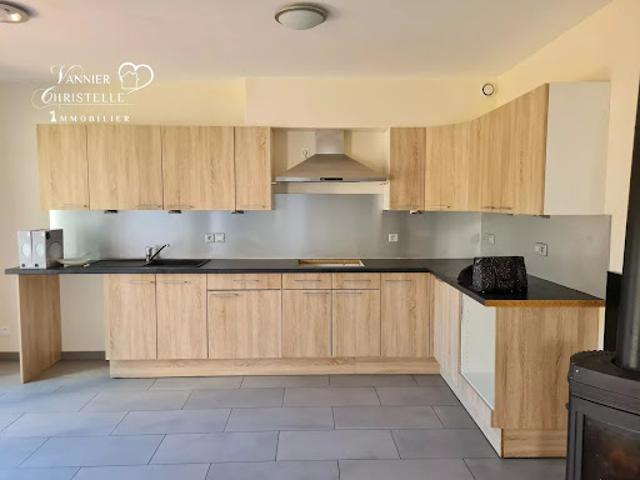 Location Maison 5 pièces 88 m2 Saint Gingolph