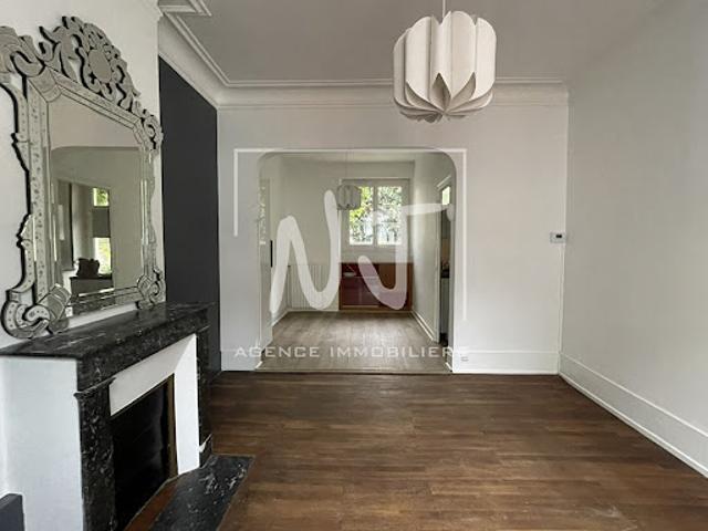 Location Maison 5 pièces 89 m2 Angers