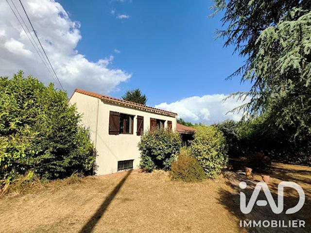 Location Maison 5 pièces 89 m2 Landeronde