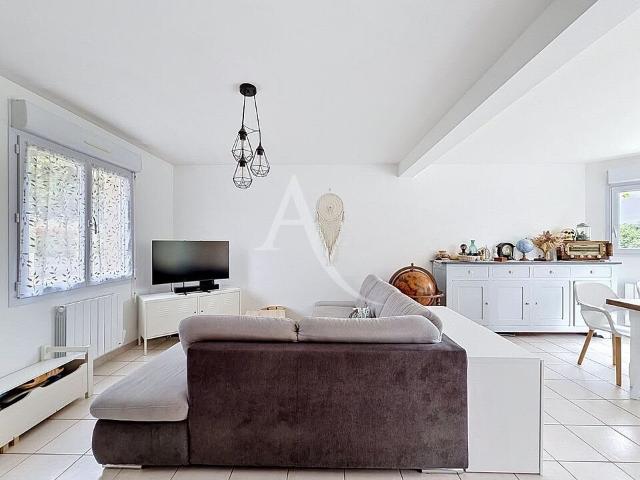 Location Maison 5 pièces 90m² SEGRE EN ANJOU BLEU 49500