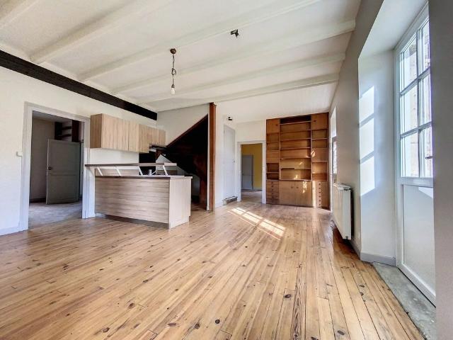 Location Maison 5 pièces 93 m2 à Le Buisson de Cadouin
