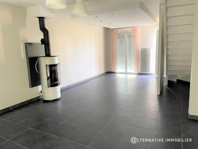 Location Maison 5 pièces 93 m2 à Moussé