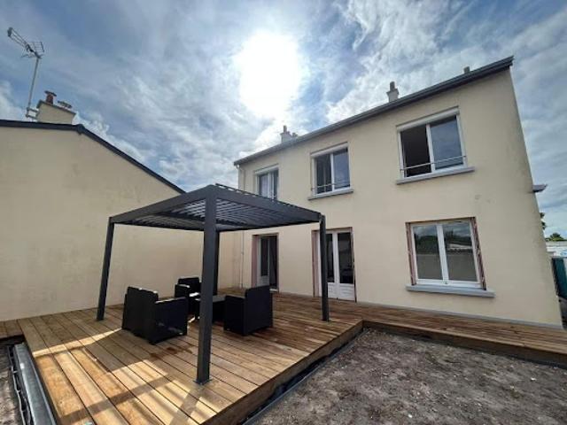 Location Maison 5 pièces 95 m2 Pellouailles les Vignes
