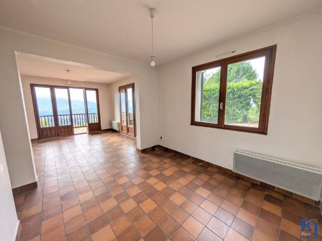 Location Maison 5 pièces 95m² CORENC 38700