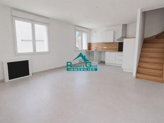 Location Maison 5 pièces 96m²
