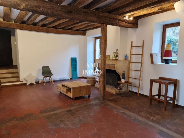 Location Maison 5 pièces 97m² BIEVRES 91570