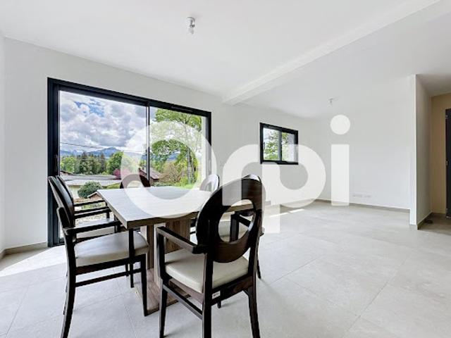 Location Maison 5 pièces 99 m2 Viuz en Sallaz