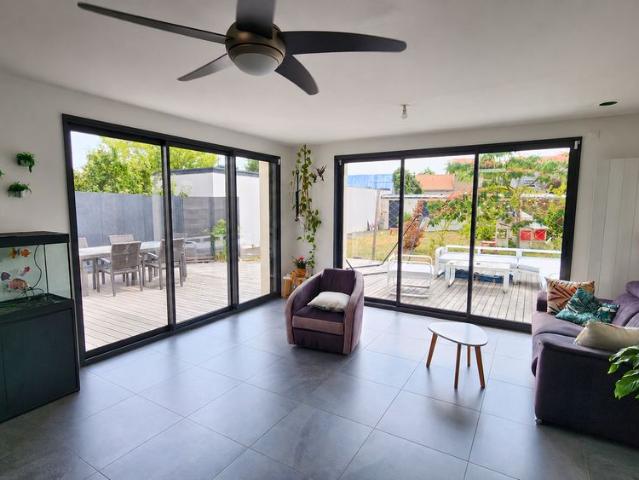 Location Maison 5 pièces 99m²