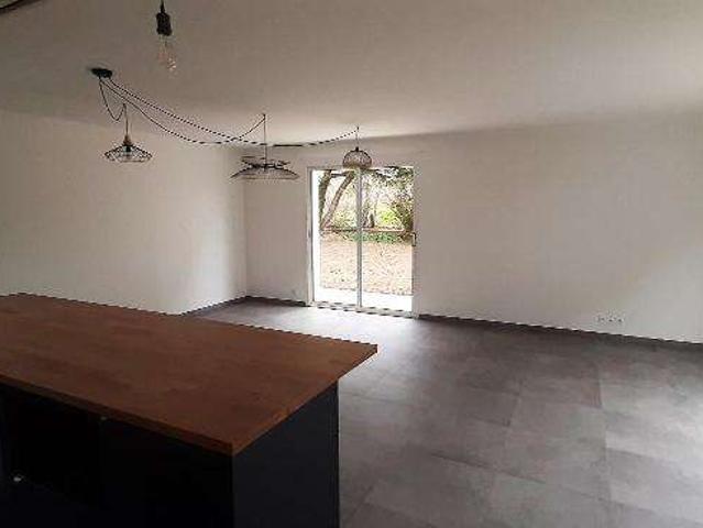 Location maison 5 pièces Cheffois 85