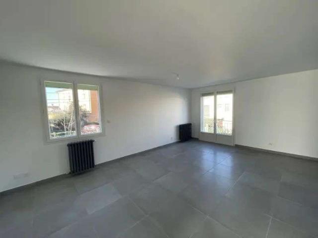 Location maison 5 pièces Alès 30