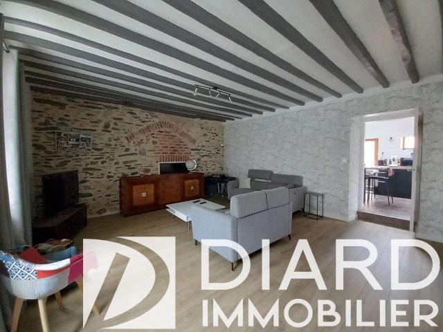 Location maison 5 pièces Étrelles 35