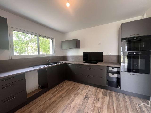 Location maison 5 pièces Locunolé 29