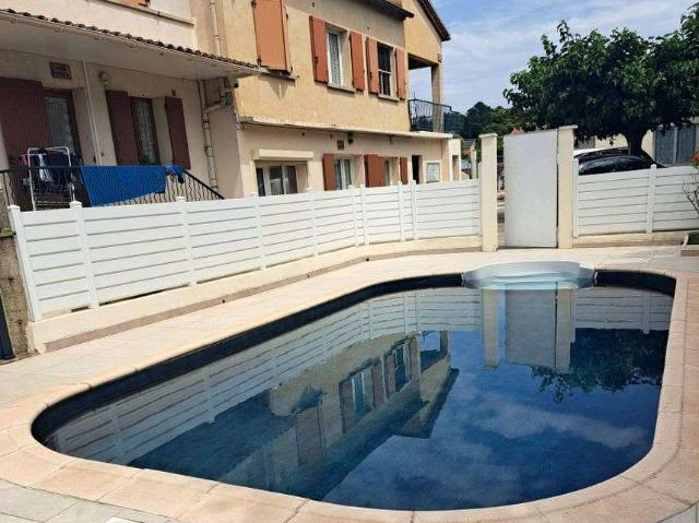 Location maison 5 pièces Lézan 30