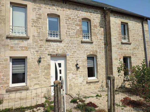 Location maison 5 pièces Noyers Bocage 14