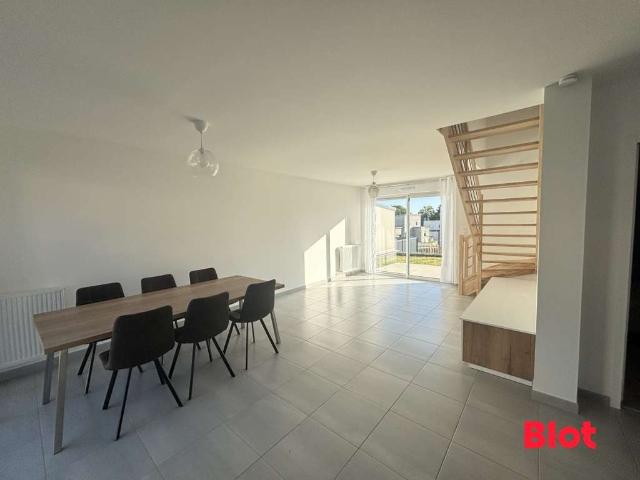 Location maison 5 pièces Saint Aubin du Cormier 35