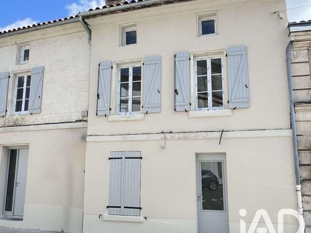 Location maison 5 pièces Ruelle sur Touvre 16