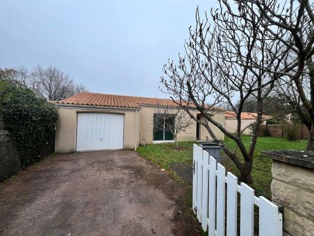 Location maison 5 pièces Vouneuil sous Biard 86