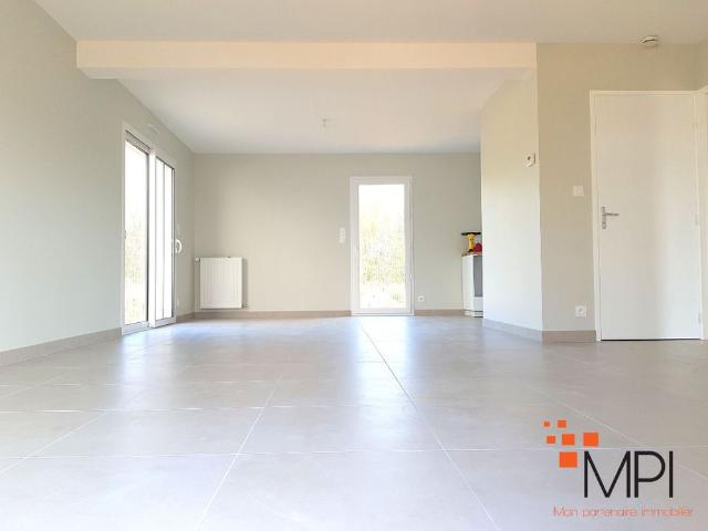 Location Maison 6 pièces 102m²