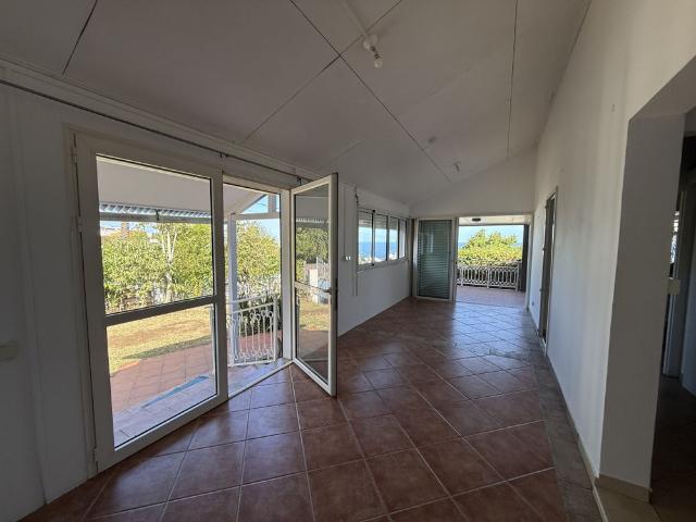 Location Maison 6 pièces 114m² ST LEU 97436