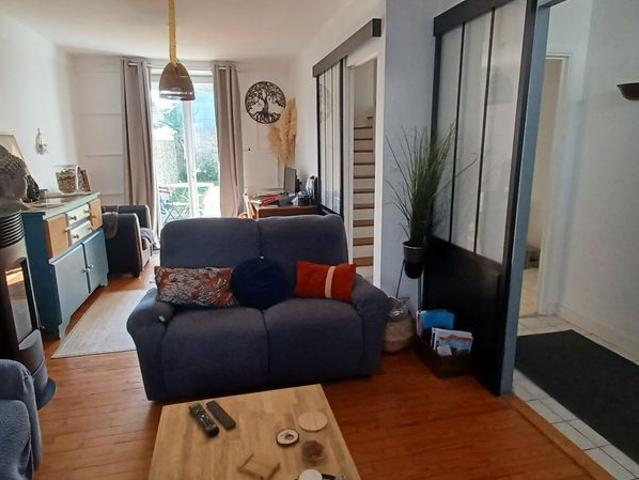 Location Maison 6 pièces 117m²