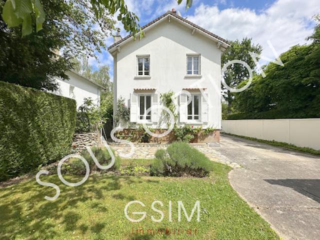 Location Maison 6 pièces 112 m2 Vaucresson