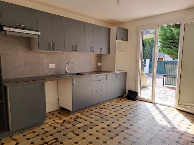 Location Maison 6 pièces 126 m2 Versailles