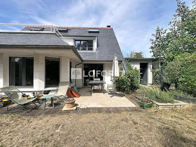 Location Maison 6 pièces 126.41 m2 Chatou