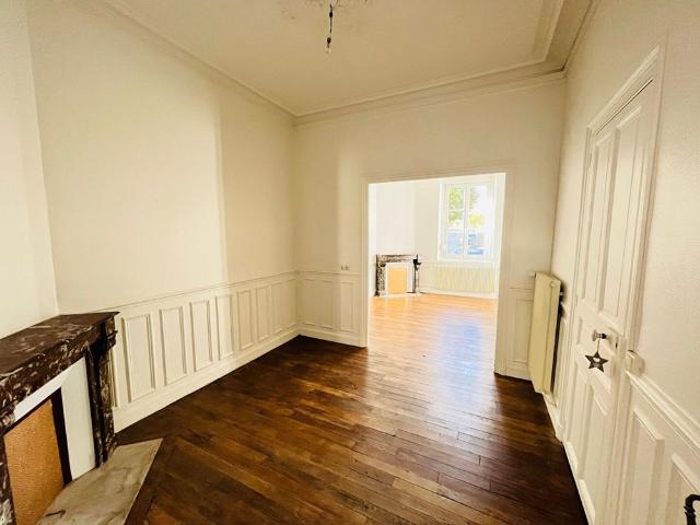 Location Maison 6 pièces 126m²