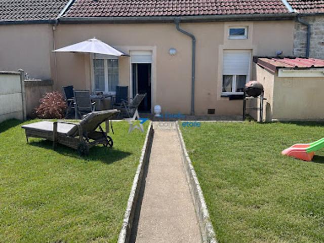 Location Maison 6 pièces 127 m2 Biesles