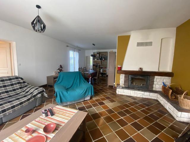 Location Maison 6 pièces 129m² VIANNE 47230