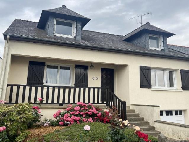 Location maison 6 pièces 120 m²