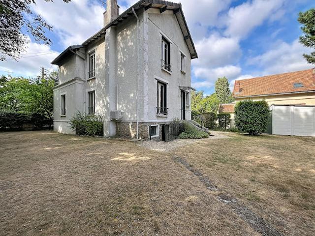 Location Maison 6 pièces 123 m2 Le Vésinet