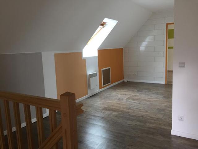 Location Maison 6 pièces 134 m2 Le Coudray Saint Germer