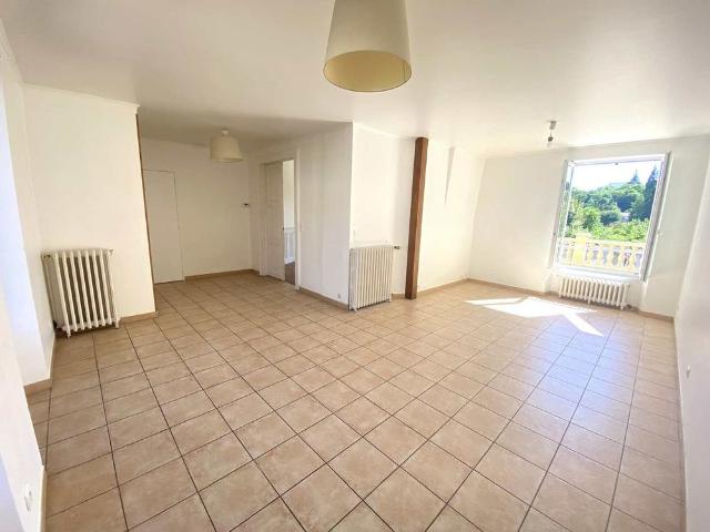 Location Maison 6 pièces 139m²