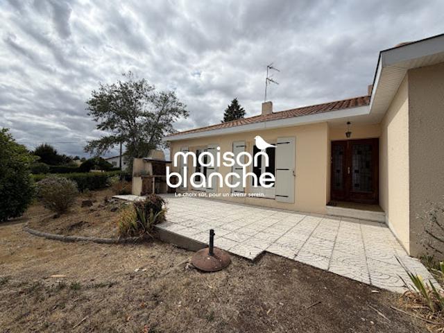 Location Maison 6 pièces 131.58 m2 Pompaire