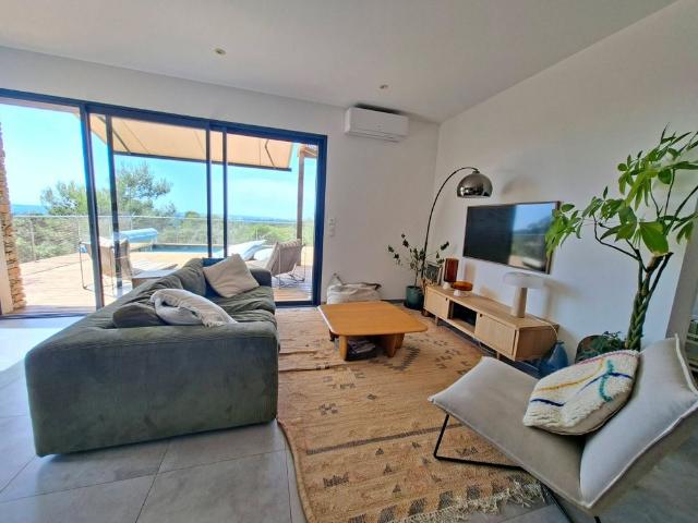 Location Maison 6 pièces 145m² NIMES 30000