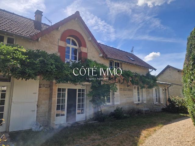 Location Maison 6 pièces 146.96 m2 Vineuil Saint Firmin