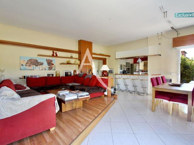 Location maison 6 pièces, 140.00m², Lattes