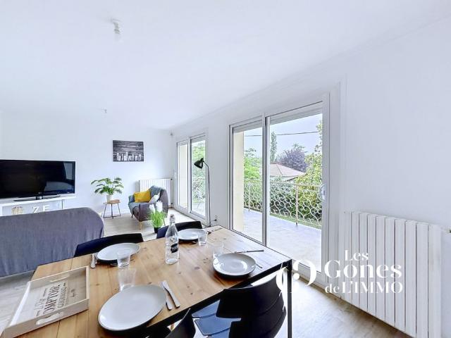 Location Maison 6 pièces 154m² ST GENIS LES OLLIERES 69290