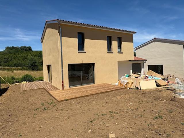 Location Maison 6 pièces 155 m2 Denicé