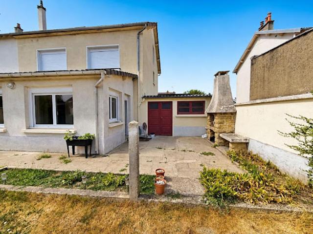 Location Maison 6 pièces 150 m2 Arnage